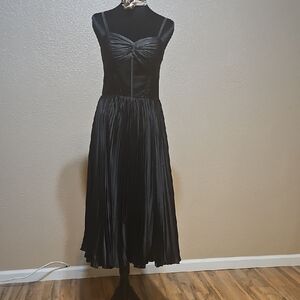 Elegant Black Pleated Dress